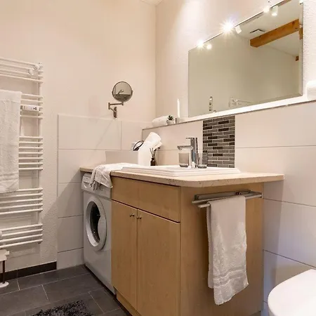 Hinter-den-hoefen-1g-wohnung-3-happy-holiday Lägenhet *