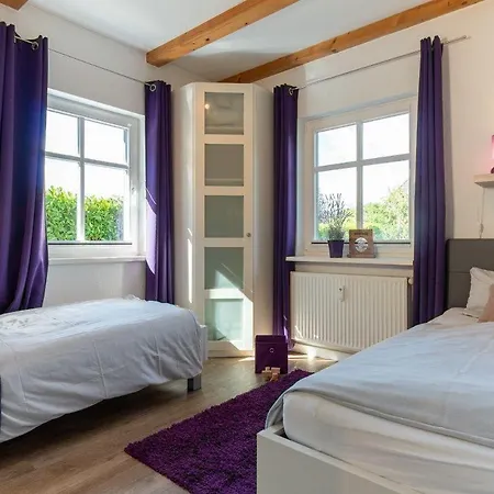 Hinter-den-hoefen-1g-wohnung-3-happy-holiday Lägenhet