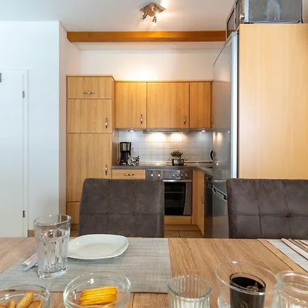Hinter-den-hoefen-1g-wohnung-3-happy-holiday Lägenhet