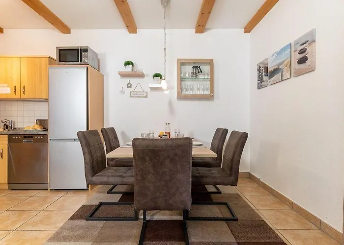 Hinter-den-hoefen-1g-wohnung-3-happy-holiday * Großenbrode